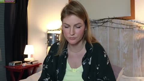 Misslucci online show from 12/11/24, 05:59