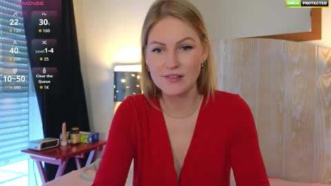 Misslucci online show from 09/26/25, 07:45