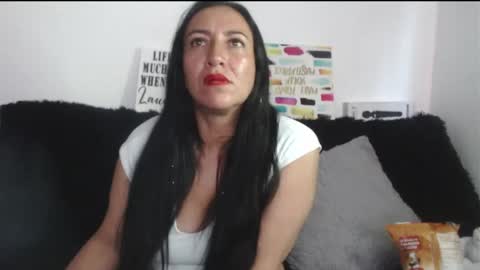 luccy online show from 12/31/24, 08:56