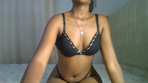 lunah online show from 03/20/26, 03:06