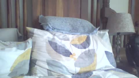 4bdn couple online show from 12/18/24, 07:47