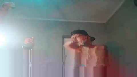 4bdn couple online show from 12/04/25, 11:24