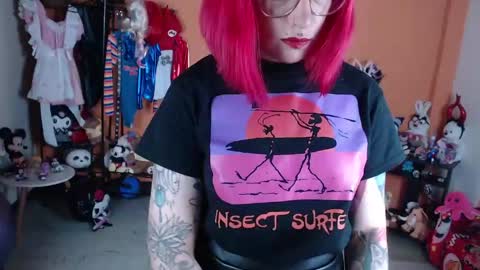 Miss Mia online show from 04/20/26, 01:47