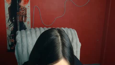 Snapshot of missmiamiss chatting on 04/30/26, 12:11 Mia online show from 04/30/26, 12:11