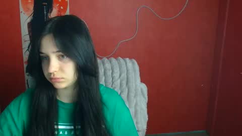 Snapshot of missmiamiss chatting on 05/01/26, 11:37 Mia online show from 05/01/26, 11:37