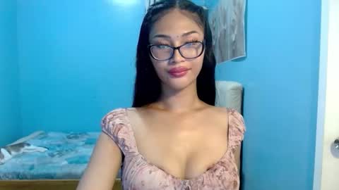 missminervaa online show from 05/23/26, 03:27