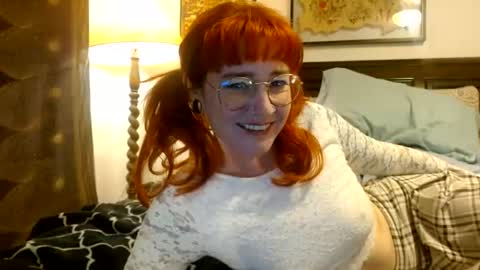 Snapshot of missmoonmagic13 chatting on 06/27/26, 12:37 Maxxx online show from 06/27/26, 12:37