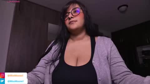 MissMoon online show from 09/09/25, 09:58