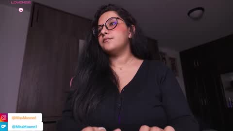 MissMoon online show from 10/27/25, 10:58