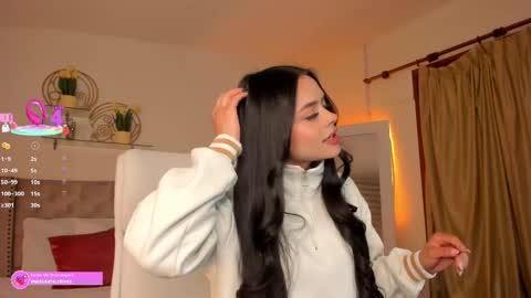 Snapshot of missnataly_ chatting on 02/21/25, 11:33 Nataly Rivas online show from 02/21/25, 11:33
