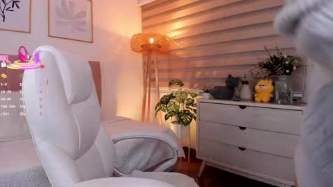 Snapshot of missnataly_ chatting on 03/06/25, 11:36 Nataly Rivas online show from 03/06/25, 11:36
