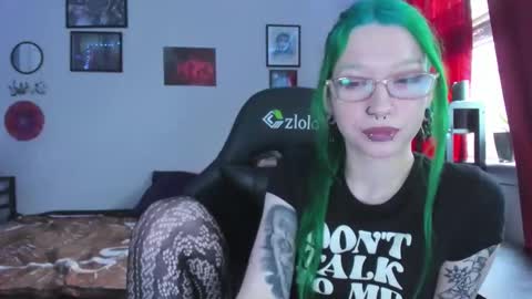 Mistress Nikki Vill online show from 05/21/26, 06:15