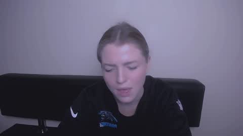 Olivia online show from 12/03/24, 05:55