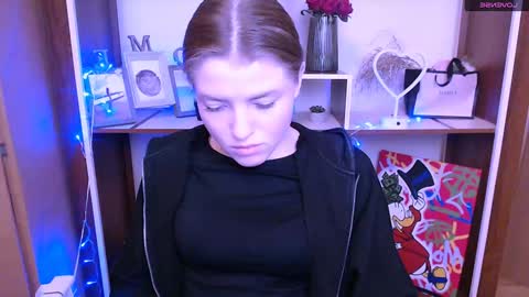 Olivia online show from 01/13/25, 12:13