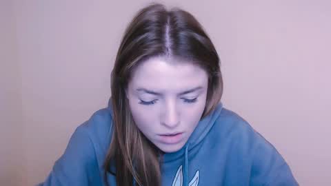 Olivia online show from 01/14/25, 03:04