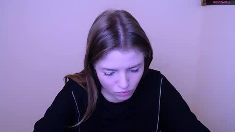 Olivia online show from 01/17/25, 09:49