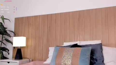 Emma Prada online show from 11/11/25, 11:54