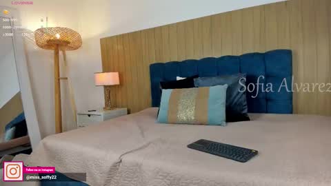 Emma Prada online show from 02/11/26, 11:48