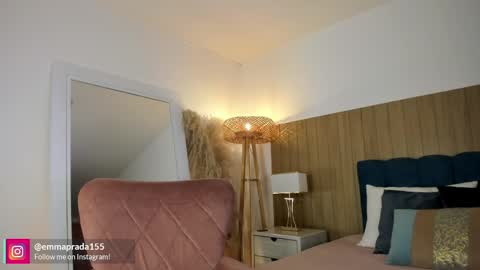 Emma Prada online show from 04/16/26, 11:44