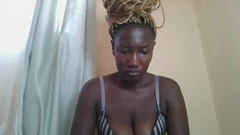 Snapshot of missprettygal chatting on 03/10/25, 07:21 pretty gal online show from 03/10/25, 07:21