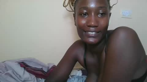 Snapshot of missprettygal chatting on 03/12/25, 01:30 pretty gal online show from 03/12/25, 01:30