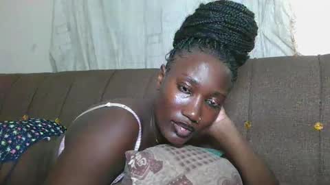 Snapshot of missprettygal chatting on 10/23/25, 06:17 pretty gal online show from 10/23/25, 06:17