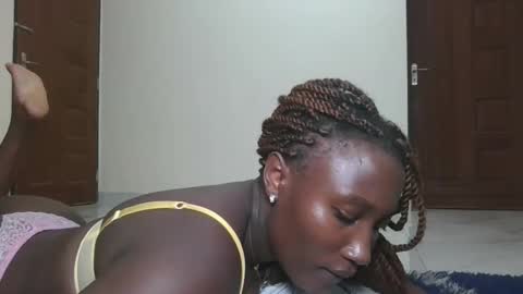 Snapshot of missprettygal chatting on 11/15/25, 10:15 pretty gal online show from 11/15/25, 10:15