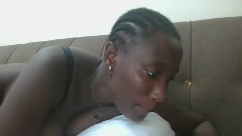 Snapshot of missprettygal chatting on 02/19/26, 09:55 pretty gal online show from 02/19/26, 09:55