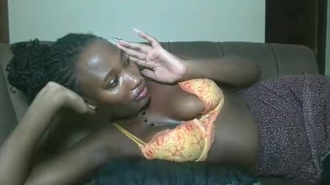 pretty gal online show from 04/15/26, 10:21