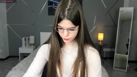 misss_evelyne online show from 01/12/26, 01:22