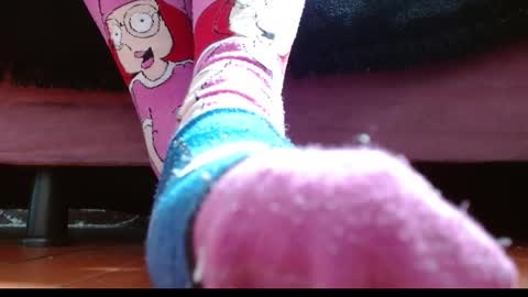 Snapshot of misssam28 chatting on 09/25/25, 04:32 TELL ME MISS online show from 09/25/25, 04:32