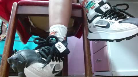 TELL ME MISS online show from 03/23/26, 11:31