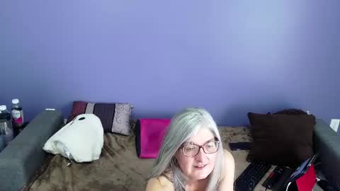 Snapshot of missspooky chatting on 06/14/26, 03:14 Miss Spooky Silverstacker online show from 06/14/26, 03:14