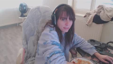 missthon online show from 12/15/24, 02:48