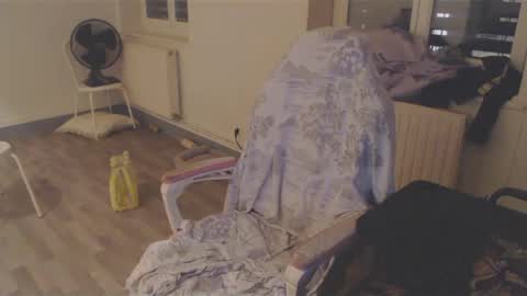 missthon online show from 12/20/24, 06:40