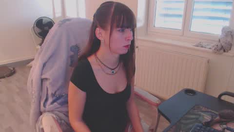 missthon online show from 12/21/24, 02:26