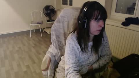 missthon online show from 01/06/25, 12:37