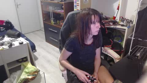 missthon online show from 03/12/26, 01:39