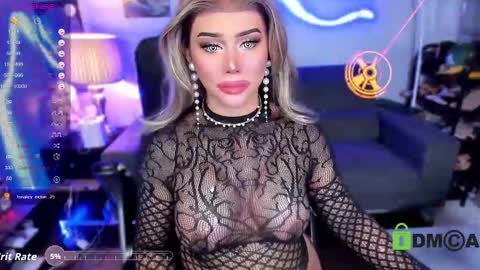 Amanda . online show from 11/25/25, 05:13