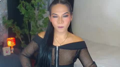 misstrishontop online show from 12/06/24, 12:38