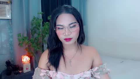 misstrishontop online show from 01/10/25, 06:28