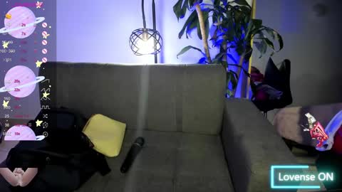 missvalery1 online show from 12/11/24, 11:21