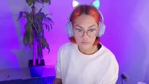 IG MISSVENUSS1 online show from 11/17/25, 11:27