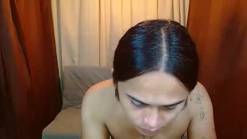 Snapshot of missviolet11 chatting on 10/06/25, 07:28 SweetViolet online show from 10/06/25, 07:28