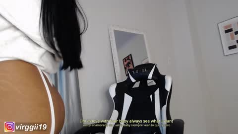 missvirggii online show from 09/19/25, 09:59