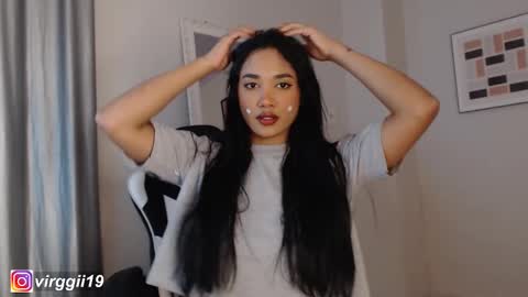 missvirggii online show from 09/29/25, 09:41