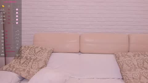 missxcaprice online show from 03/09/25, 12:09