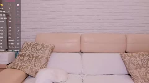 missxcaprice online show from 04/21/26, 02:51