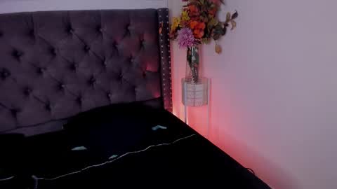 Miss online show from 03/18/26, 10:35