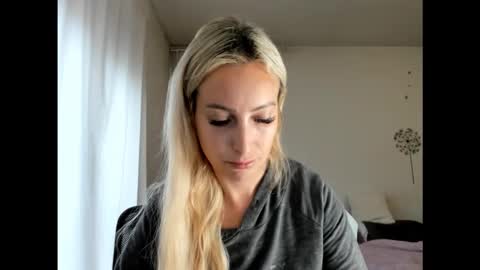 Missy matrix online show from 12/23/25, 09:51